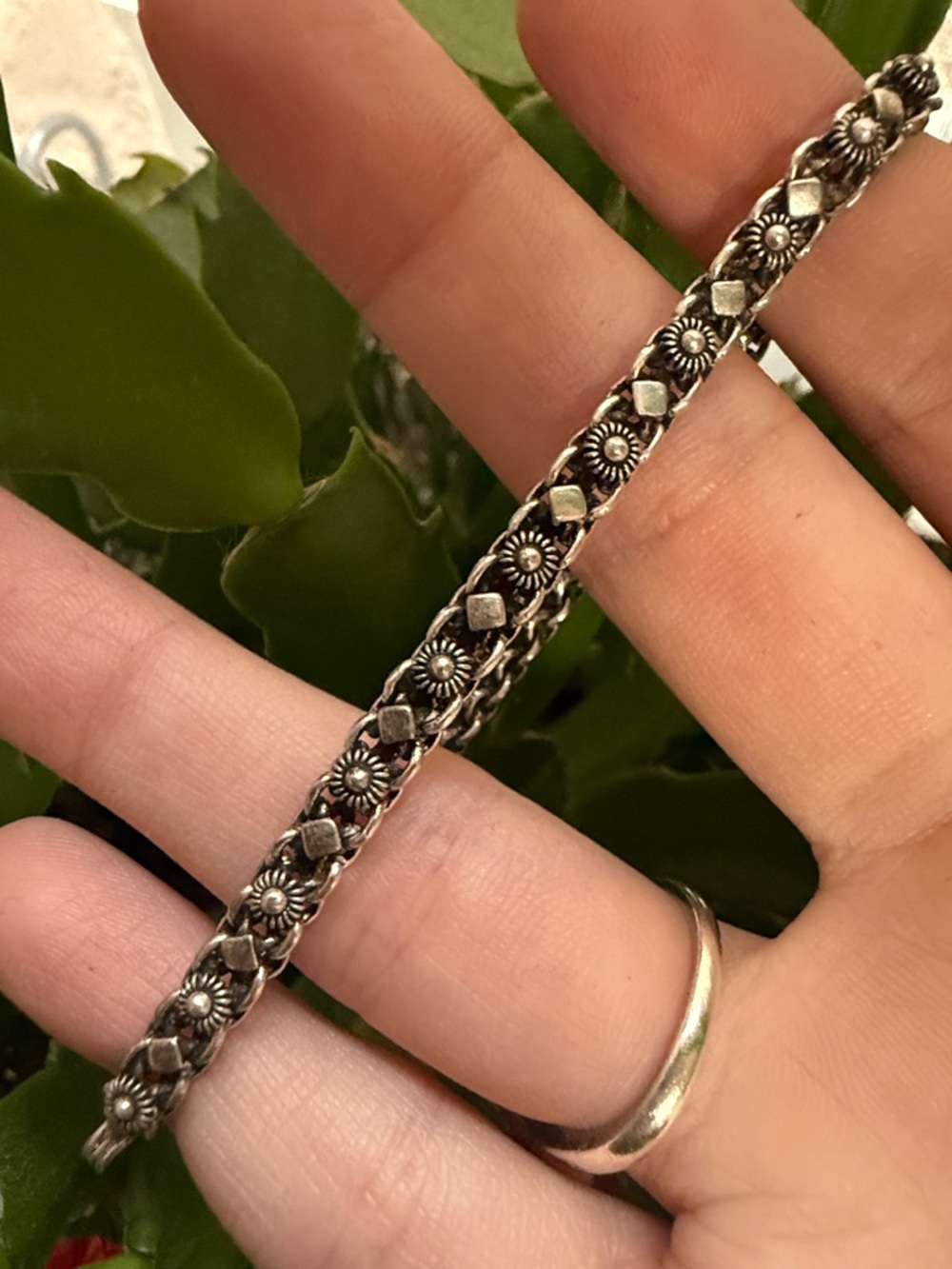 Sterling Silver 925 Floral Link Bracelet W/Stunning Clamps